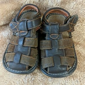 Little blue lamb brown strap sandal size 5